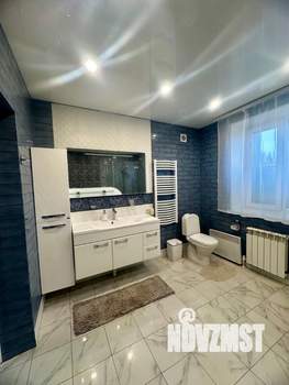 Дом 220м², 2-этажный, на длительный срок, 