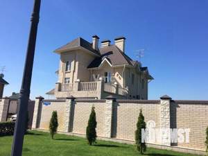 Дом 650м², 3-этажный, на длительный срок, 