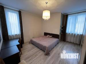 Дом 300м², 3-этажный, на длительный срок, 