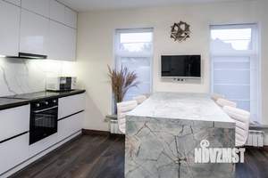 Дом 150м², 3-этажный, на длительный срок, 