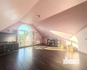 Дом 380м², 3-этажный, на длительный срок, 