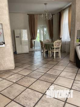 Коттедж 320м², 4-этажный, на длительный срок, 
