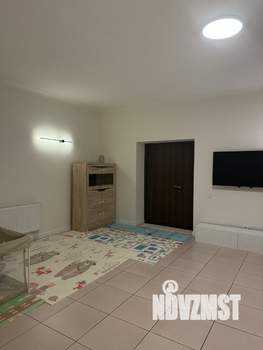 Дом 200м², 2-этажный, посуточно, 