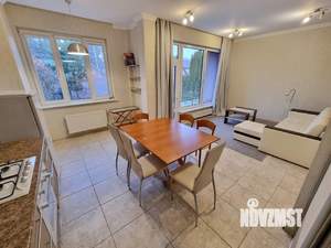 Таунхаус 120м², 2-этажный, на длительный срок, 
