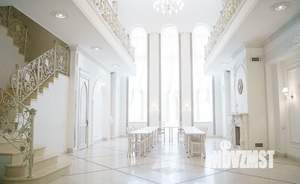 Дом 1300м², 3-этажный, посуточно, 