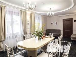 Дом 900м², 3-этажный, посуточно, 