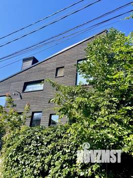 Коттедж 288м&sup2;, 3-этажный, на длительный срок, 