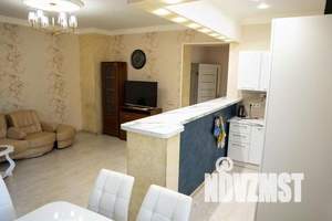 Дом 420м², 2-этажный, посуточно, 