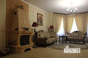 Коттедж 205м&sup2;, 2-этажный, на длительный срок, 