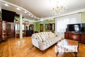 Дом 550м², 2-этажный, посуточно, 