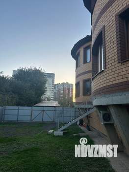 Дом 300м², 3-этажный, на длительный срок, 