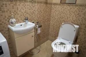 Дом 420м&sup2;, 2-этажный, посуточно, 