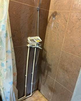 Дом 300м&sup2;, 3-этажный, на длительный срок, 