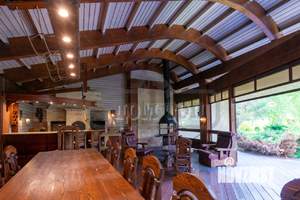 Дом 1200м², 3-этажный, посуточно, 