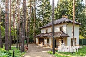 Коттедж 830м², 2-этажный, на длительный срок, 
