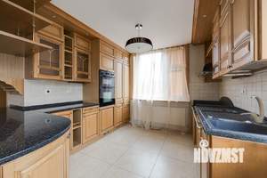 Дом 135м², 2-этажный, на длительный срок, 