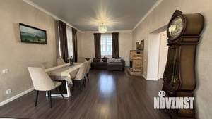 Коттедж 193м², 2-этажный, на длительный срок, 