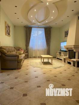 Дом 350м², 3-этажный, на длительный срок, 