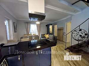 Дом 100м&sup2;, 2-этажный, на длительный срок, 