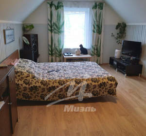 Дом 150м², 2-этажный, на длительный срок, 