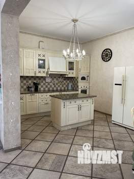 Коттедж 320м², 4-этажный, на длительный срок, 