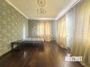 Дом 380м², 3-этажный, на длительный срок, 