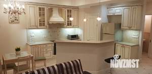 Коттедж 230м&sup2;, 3-этажный, на длительный срок, 