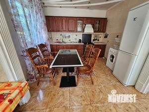 Коттедж 500м², 3-этажный, на длительный срок, 