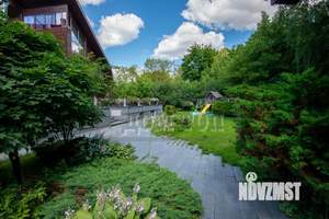 Дом 1200м², 3-этажный, посуточно, 