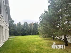 Коттедж 750м&sup2;, 2-этажный, на длительный срок, 