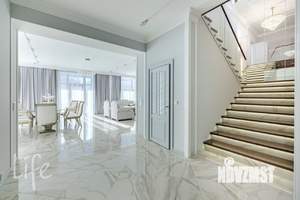 Коттедж 400м², 2-этажный, на длительный срок, 