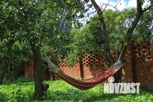 Дом 350м&sup2;, 3-этажный, посуточно, 