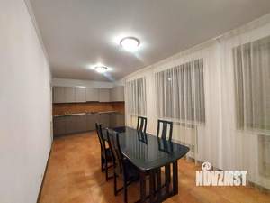 Дом 280м², 2-этажный, на длительный срок, 