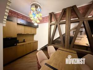 Коттедж 250м², 2-этажный, на длительный срок, 