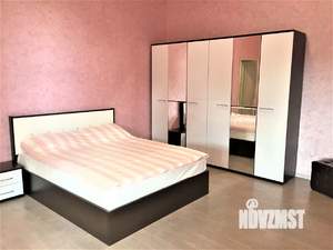 Дом 380м², 3-этажный, на длительный срок, 