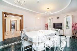 Дом 789м², 3-этажный, посуточно, 