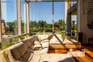Дом 550м², 2-этажный, посуточно, 