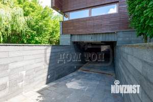 Дом 1200м², 3-этажный, посуточно, 