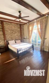 Дом 350м², 3-этажный, на длительный срок, 