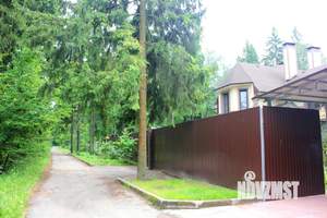 Коттедж 205м², 2-этажный, на длительный срок, 