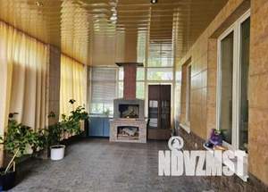 Дом 702м², 3-этажный, на длительный срок, 