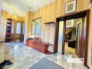 Дом 300м², 3-этажный, на длительный срок, 