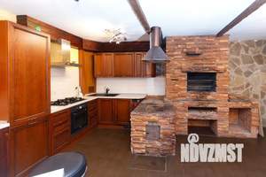 Дом 200м², 2-этажный, посуточно, 