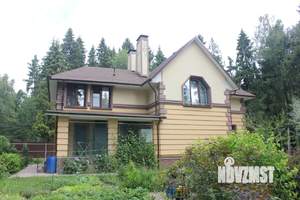 Коттедж 205м&sup2;, 2-этажный, на длительный срок, 