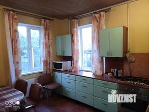 Дом 150м², 2-этажный, на длительный срок, 