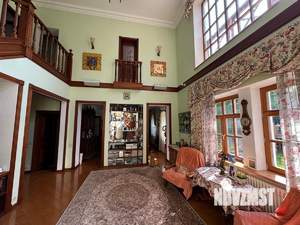 Коттедж 400м², 3-этажный, на длительный срок, 