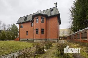 Коттедж 550м², 4-этажный, на длительный срок, 