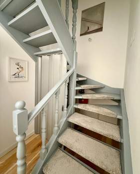 Дом 65м², 2-этажный, на длительный срок, 