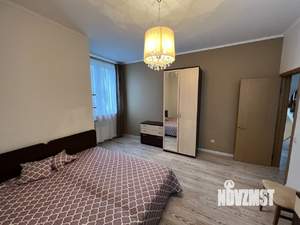 Дом 300м², 3-этажный, на длительный срок, 