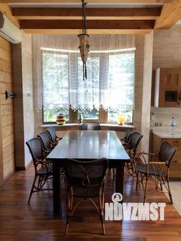 Коттедж 500м&sup2;, 4-этажный, на длительный срок, 